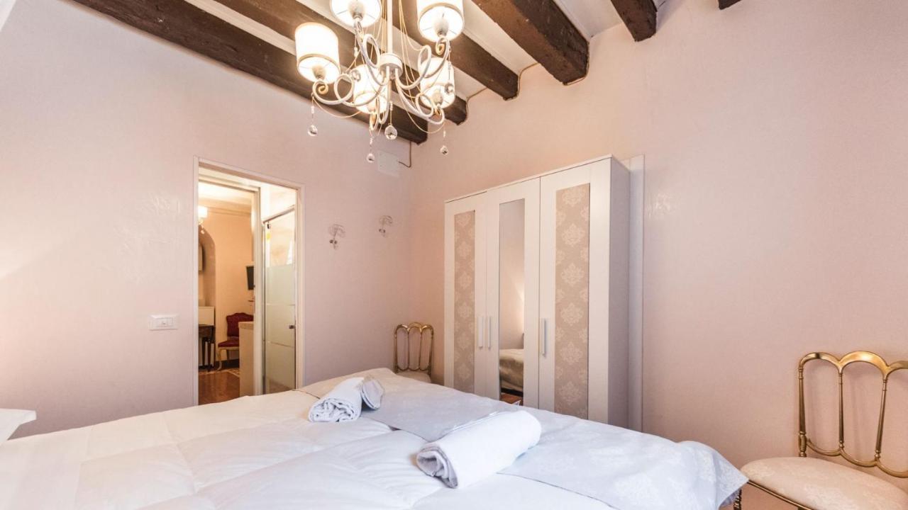 Appartamento Residenza La Salute Venezia Esterno foto